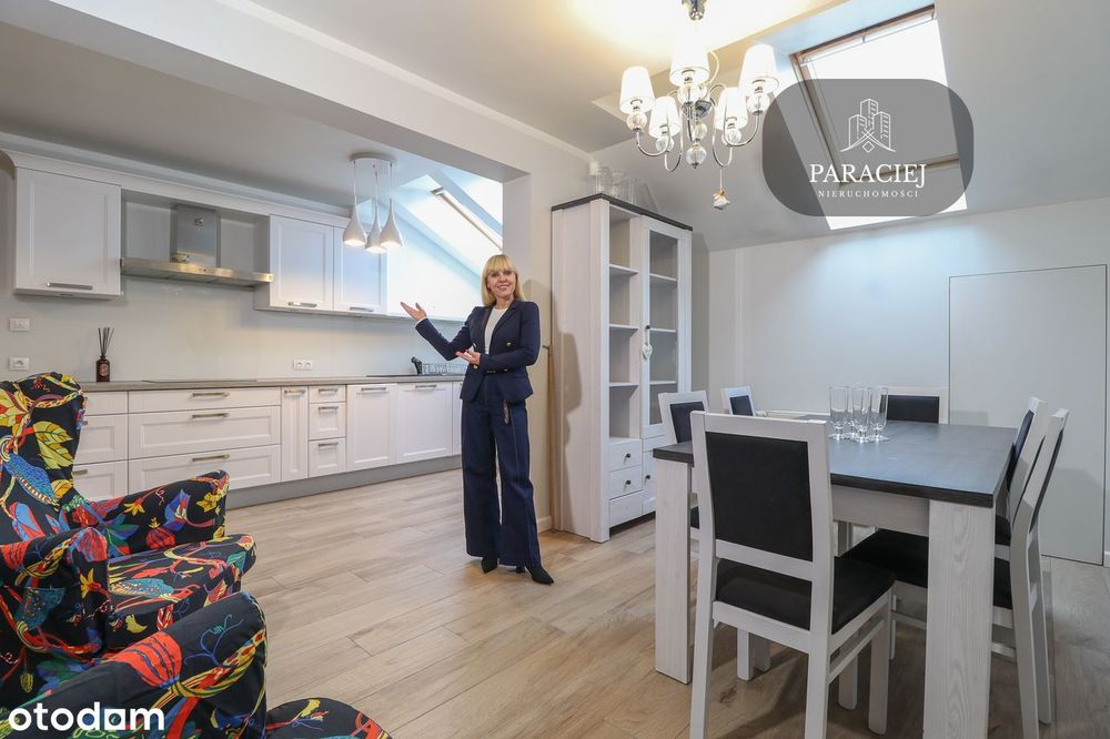 Dwupoziomowy Apartament, Miejsce Postojowe - ZOBACZ FILM