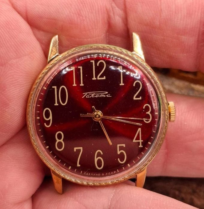 Советские наручные часы Ракета. AU.