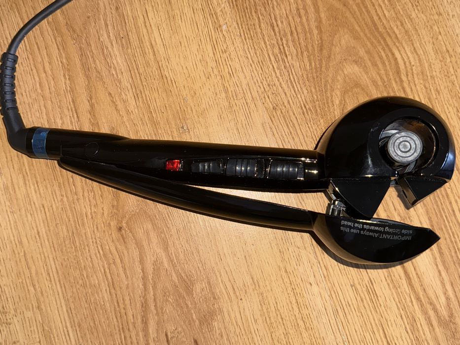 Modelador de Cabelo TECH DISCOUNT de Cerâmica Turmalina (Preto)