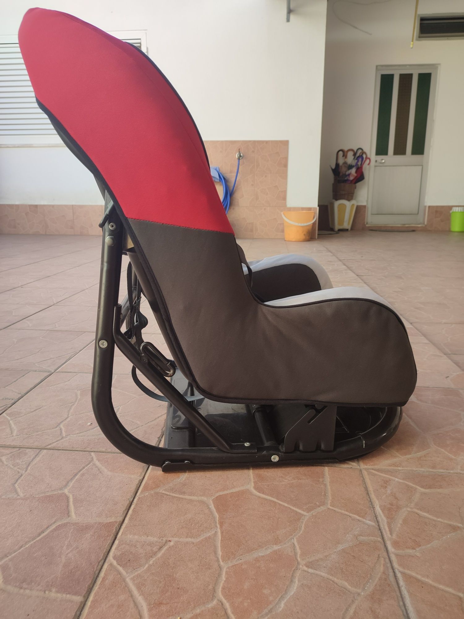 Cadeira de bebê e criança