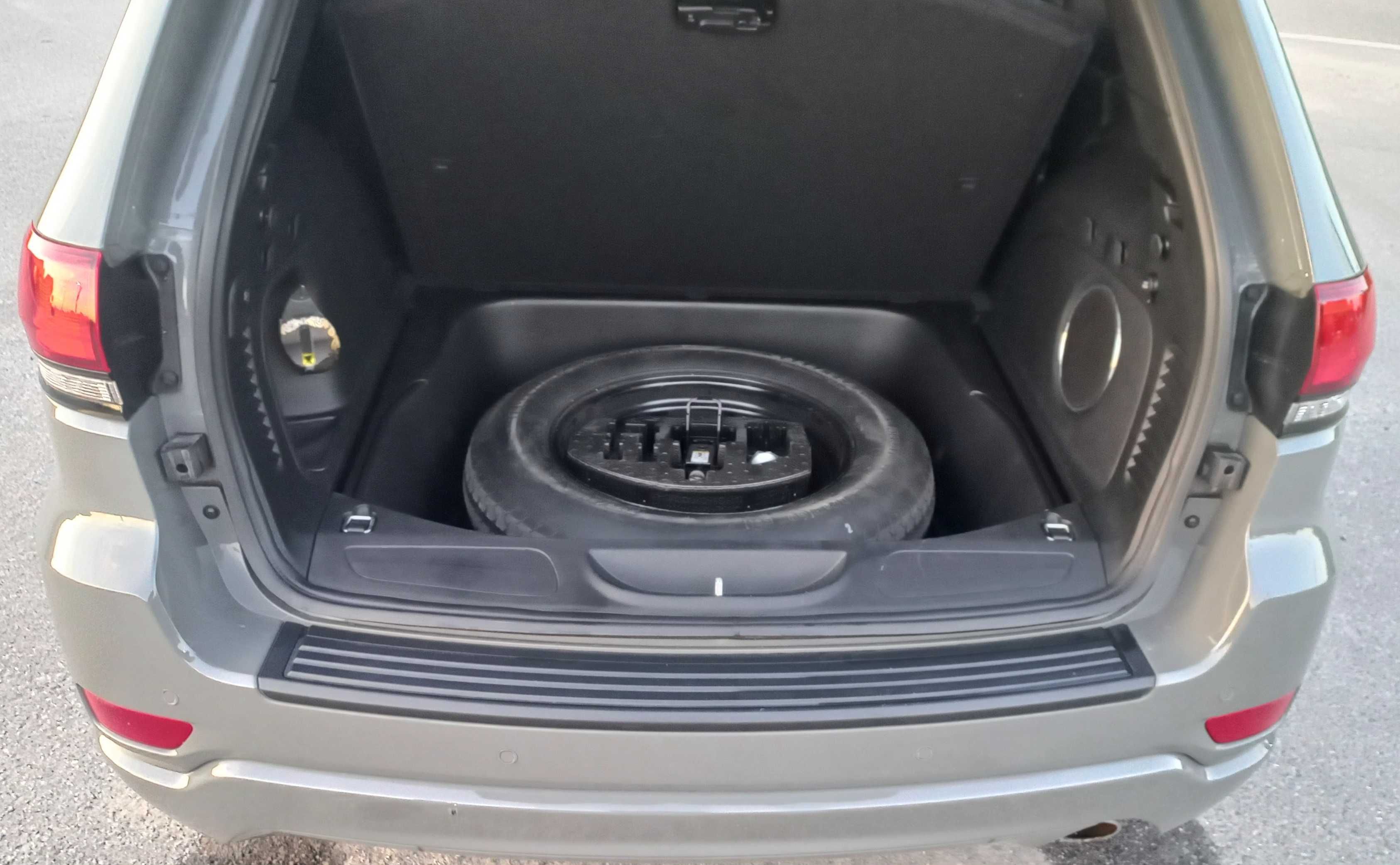 Jeep Grand Cherokee 2022р.в, 4х4, 3.6 газ/бенз
