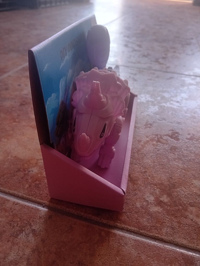 Dinaussauro DIY.
