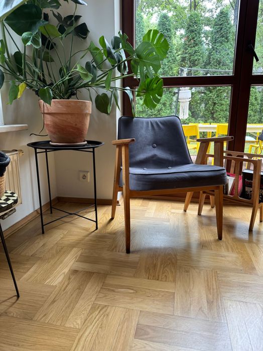 Fotel Chierowski PRL retro.