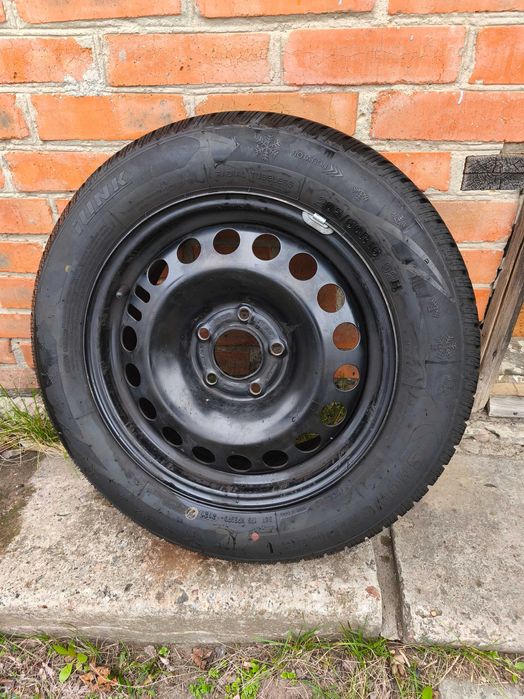 Колеса в зборі зимове 205/60 R16 Нове