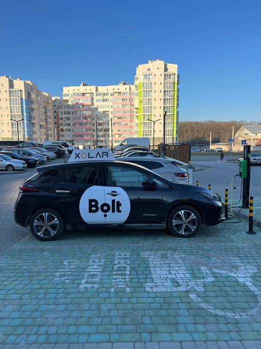 Оренда Nissan Leaf
