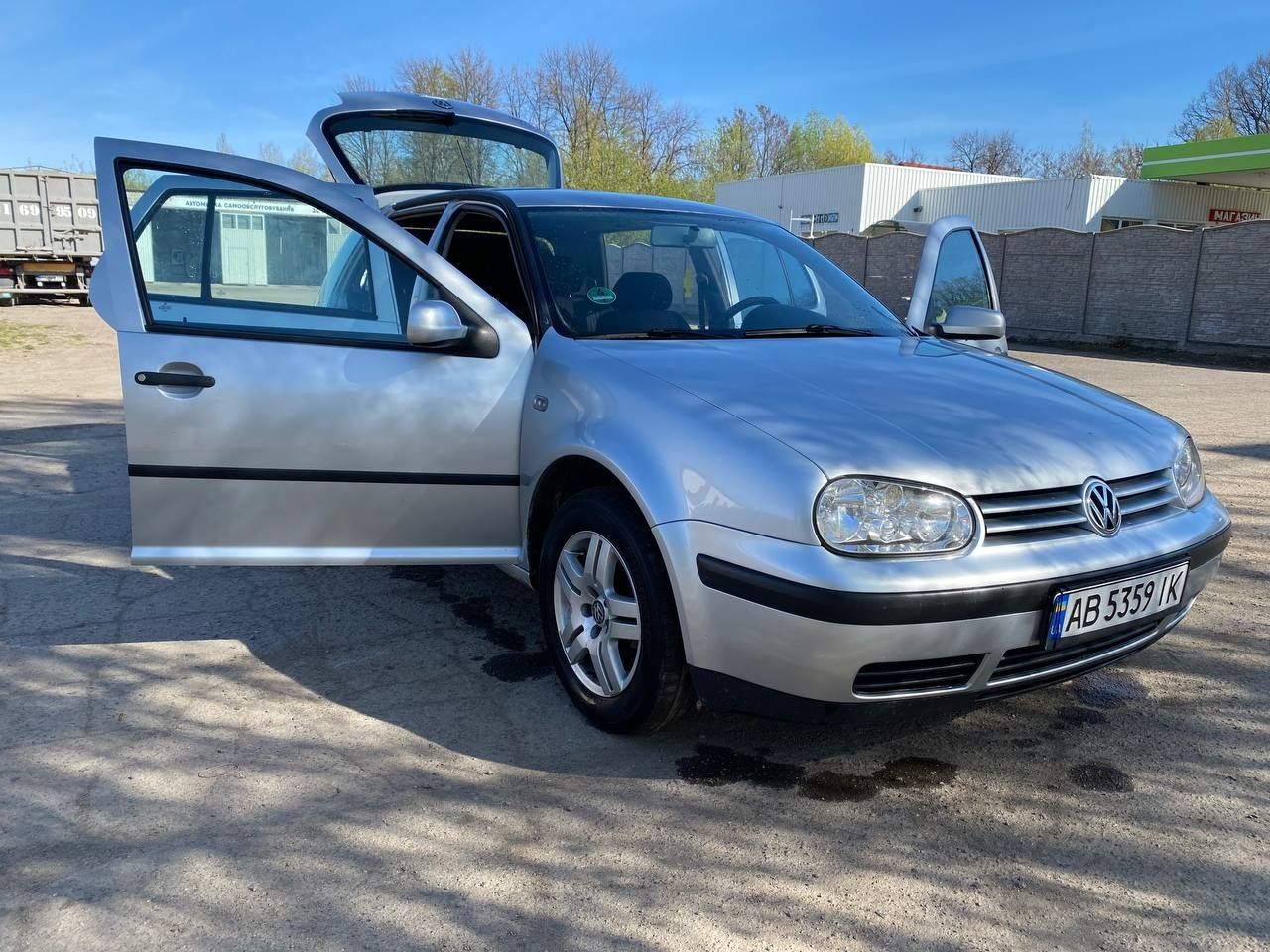 Продам Golf 4 1.4 бензин 2001 р