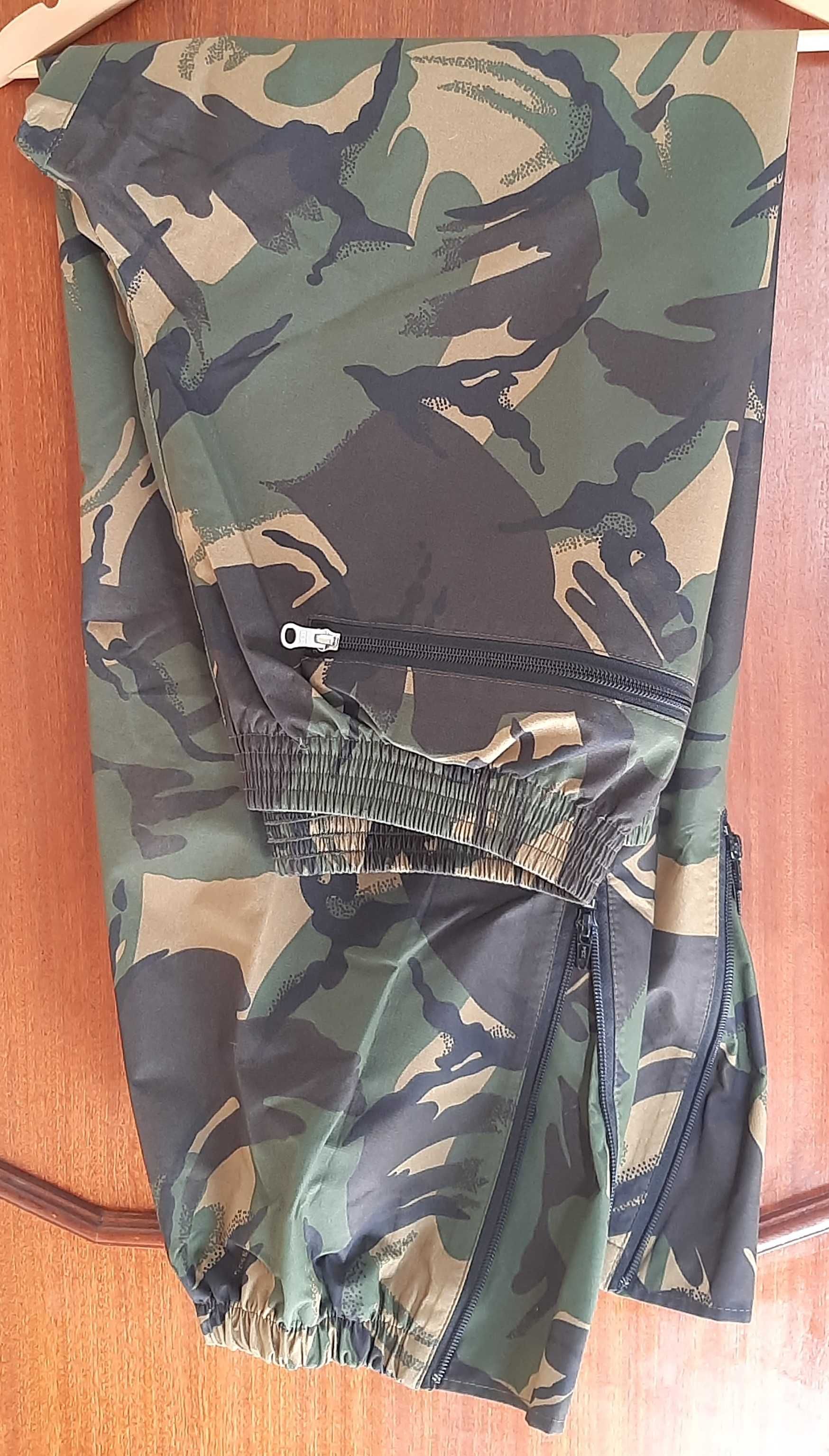 Casaco e Calças Gore-Tex Camuflado Exército