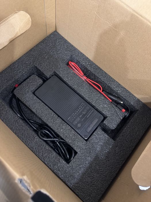 Зарядна станція ElecHive Portable Power Station 2500Wh