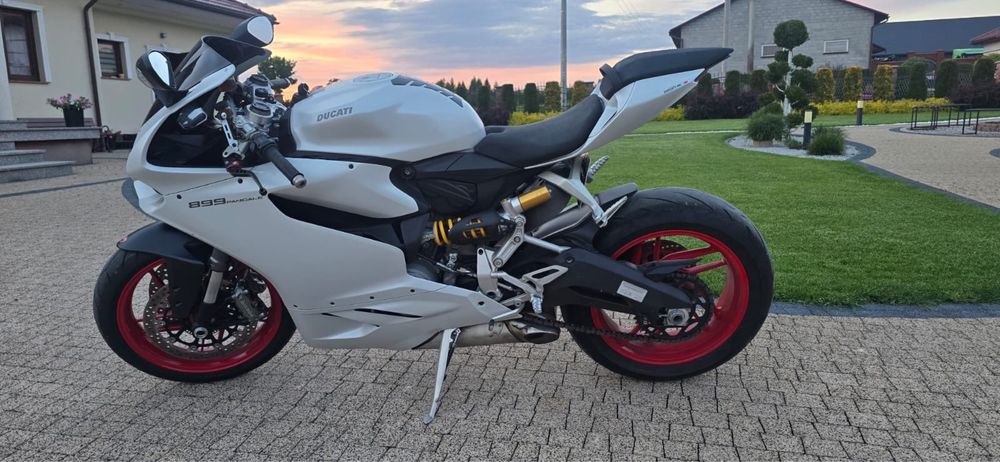 Ducati Panigale 899