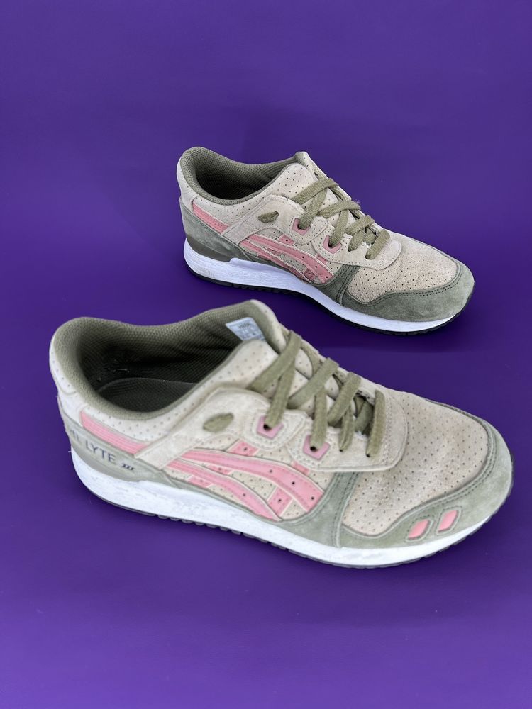 Кросівки жіночі 37р. ASICS Gel-Lyte III