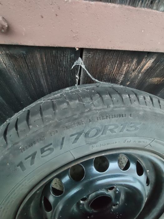 Felgi stalowe 175/70/R13 z oponami