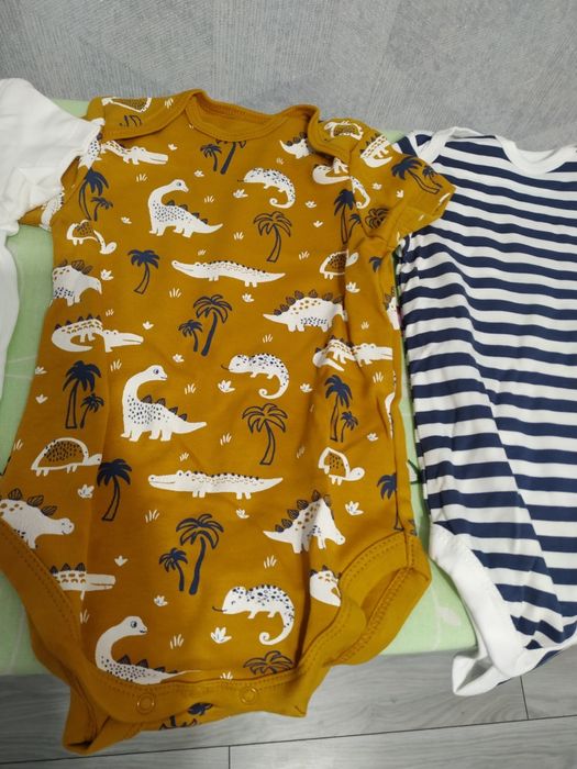 Боді з коротким рукавчиком