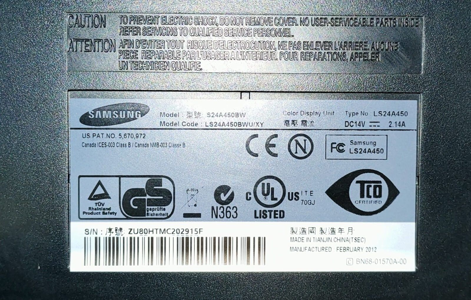 2 monitory Samsung – 24" i 19" + regulowane ramię do monitora.