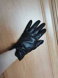 Skórzane rękawiczki ocieplane z kokardką
