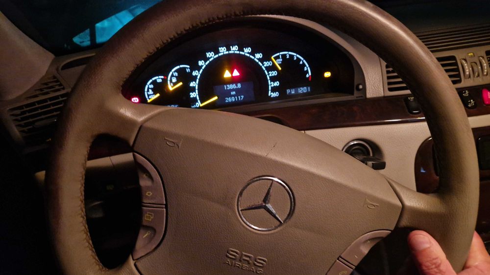 Mercedes S320 de 1999 — 1 dono, para restauro