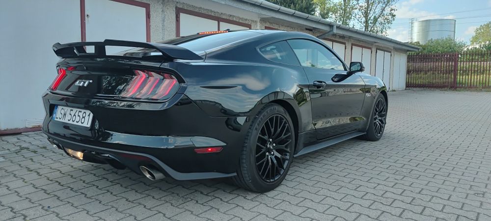 Ford mustang 5.0gt Performance