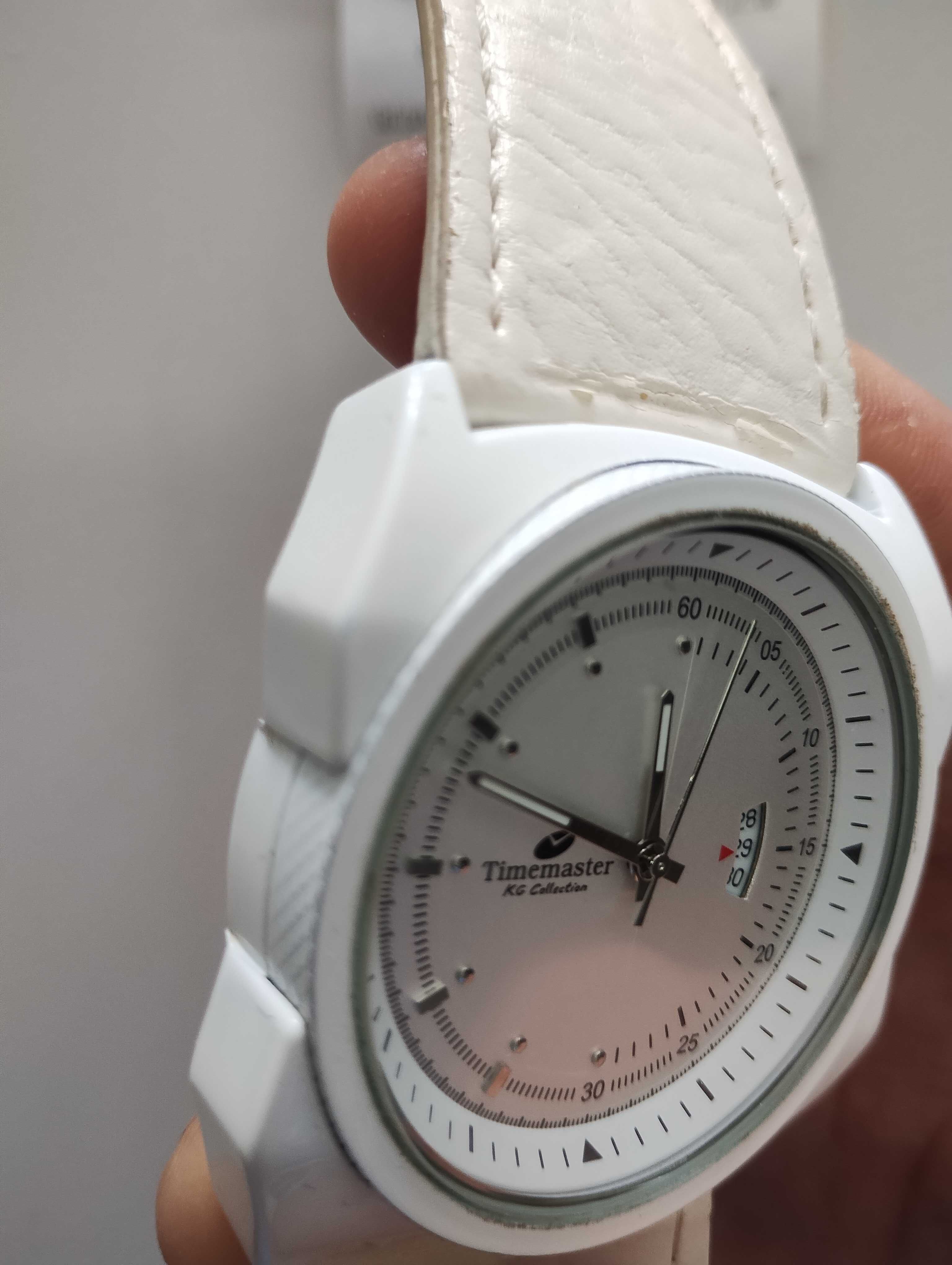 Zegarek Timemaster KG Collection no.a.153.2115.SU biały analogowy