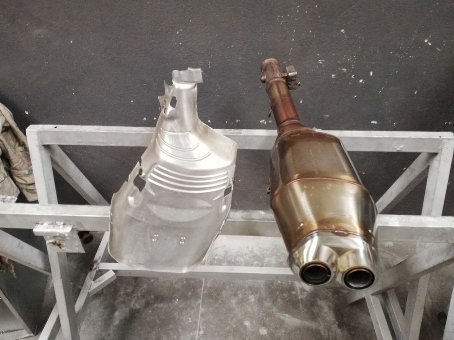 Escape Honda CBR 1000RR 04/07