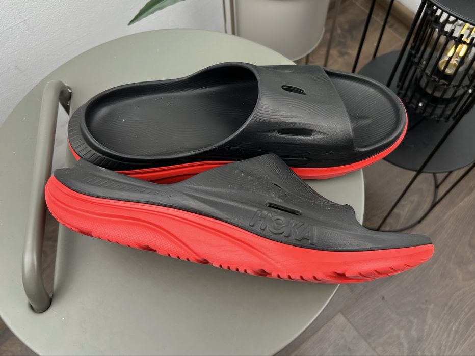 Оригінал! Тапочки шльопки вєтнамки Hoka Recovery 47 розмір MM861