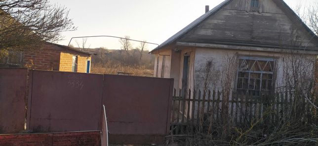 Продам дом в селе Лозовенька