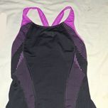 Продам купальник Speedo