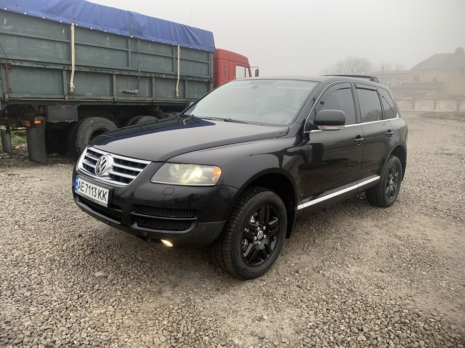 Продам Volkswagen Touareg 3.2