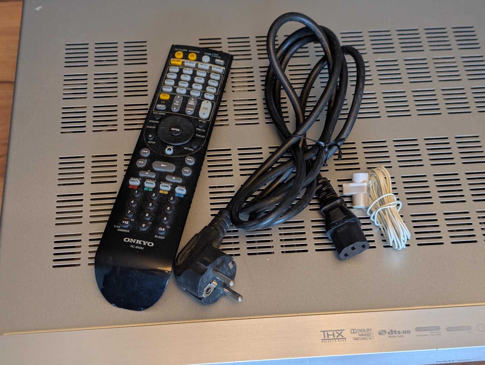 Amplituner Onkyo TX - NR828