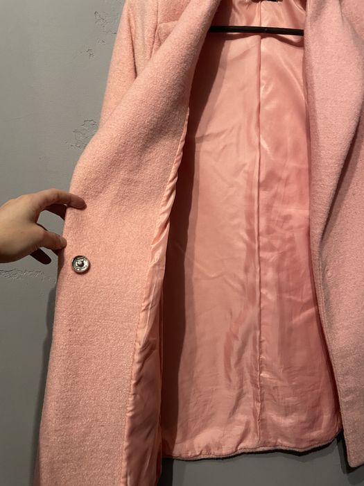 Жіноче пальто весна/осінь, рожеве, класичне 42р