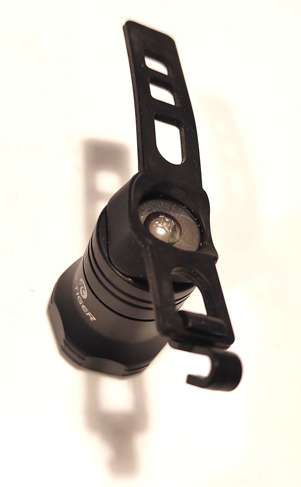 Lampka rowerowa Tylna LED X-TIGER WD-1103 Auto Hamowanie USB-C Jakość