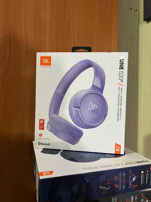 Бездротові навушники JBL Tune 520BT