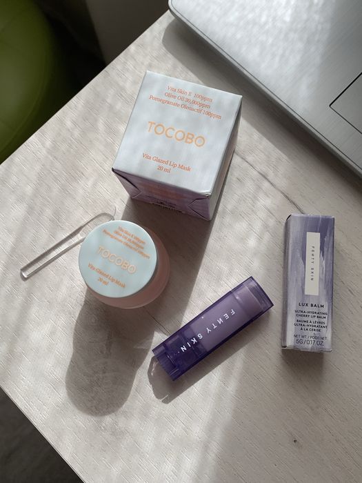 Лот: Маска для губ Tocobo та бальзам для губ Fenty skin