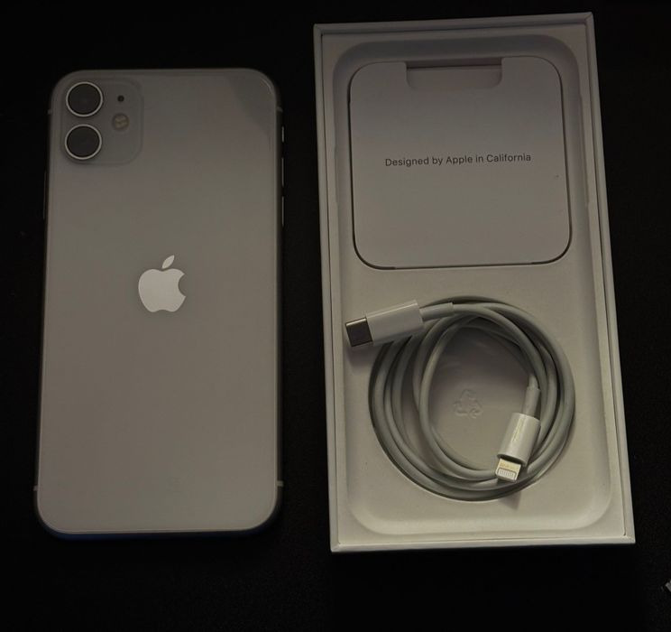 Iphone 11  128GB white