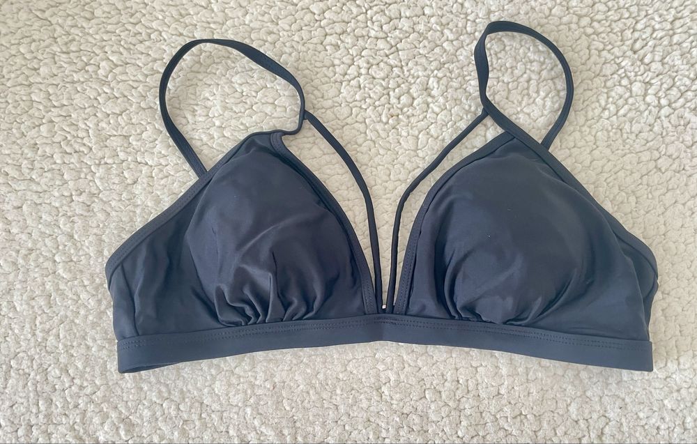 Бюстгалтер черный