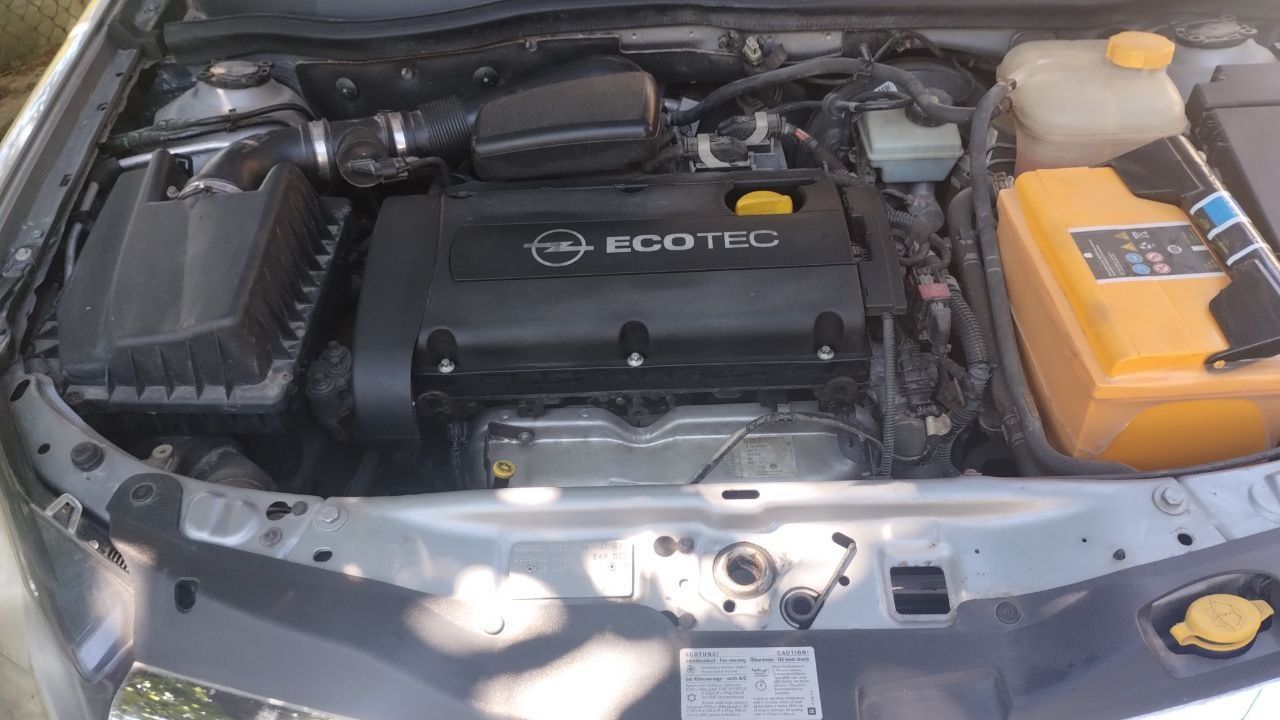 Opel Astra H 1.6 бензин • Універсал • 2006