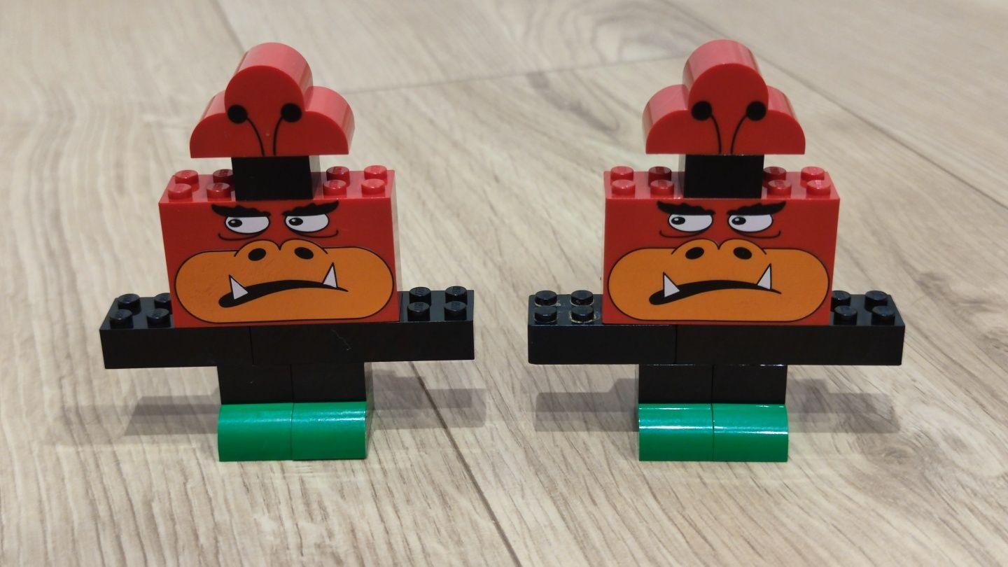 LEGO 2757 Bad Monkey x2