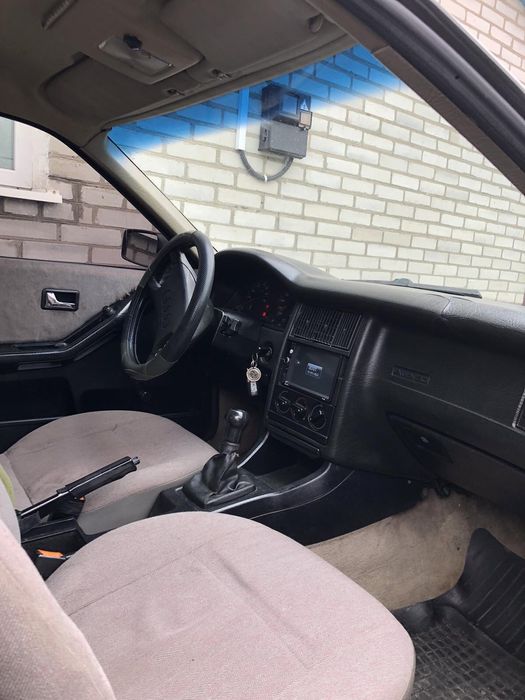 Продам Ауді 80 б3