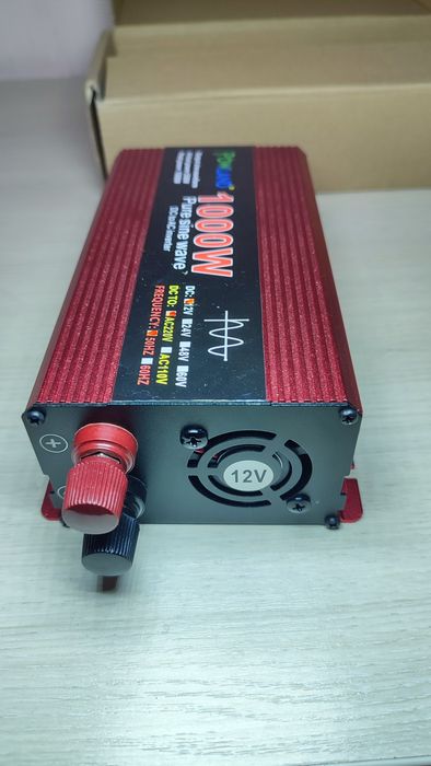 Преобразователь напряжения 12/220 1квт