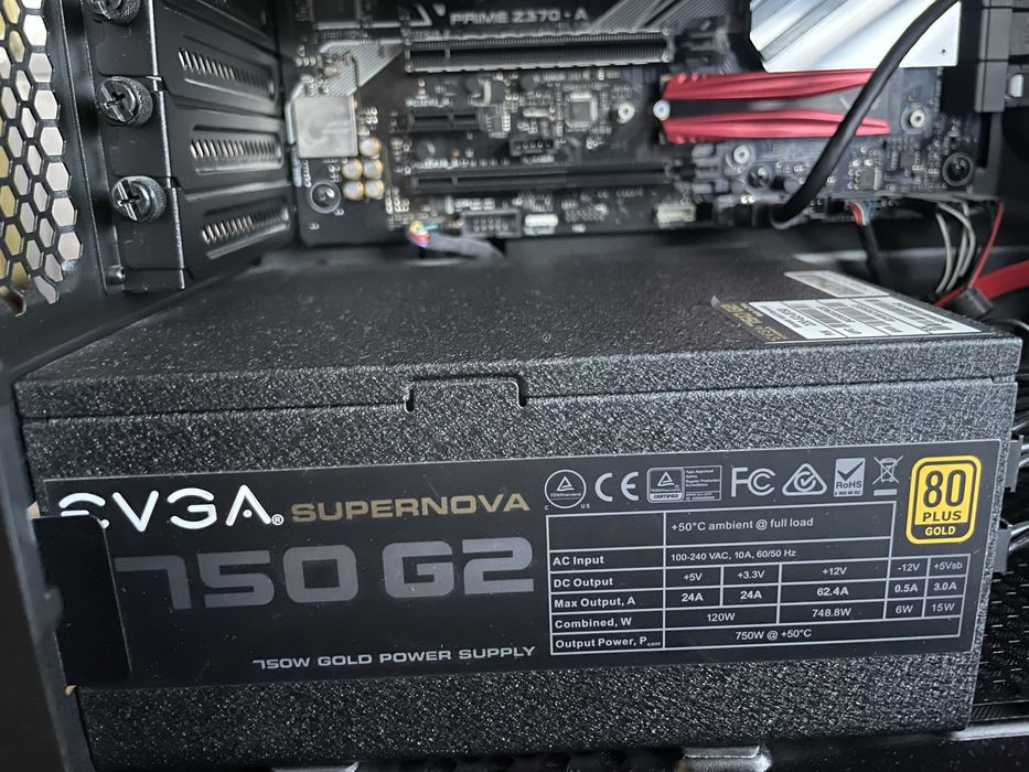 Komputer stacjonarny ASUS PRIME + I5 8600k + FRACTAL EVGA+ 512M2