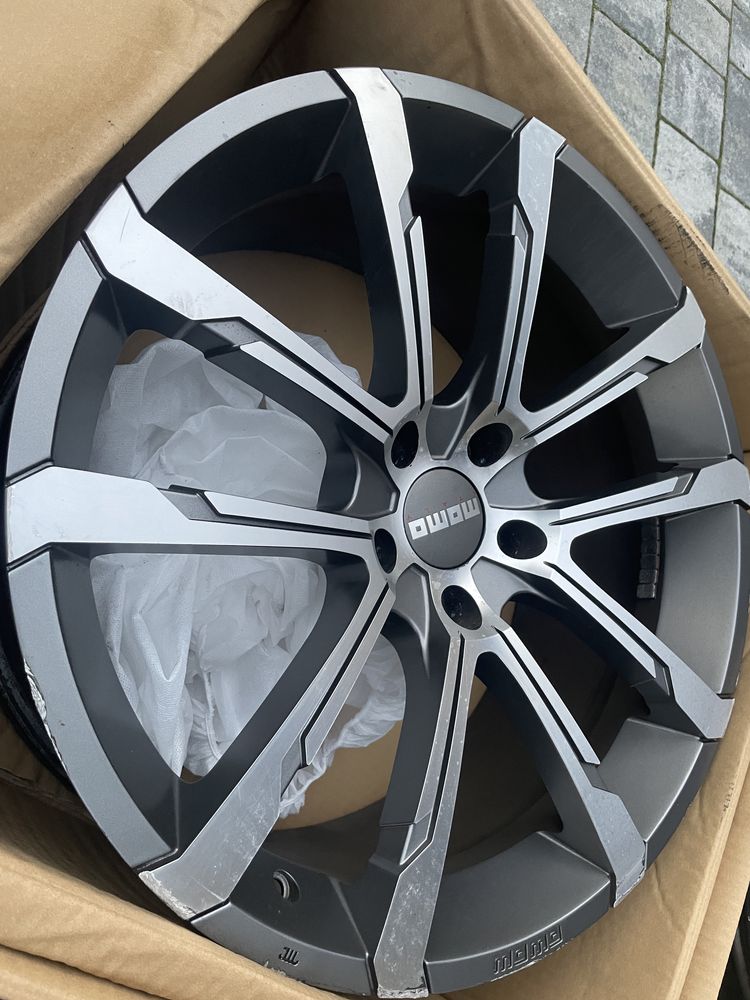 Felgi momo 20 cali 5x120 et 35 lexus ls