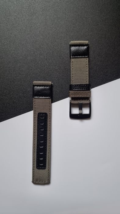 Pasek nylonowy 22 mm - zielony z czarną
klamrą