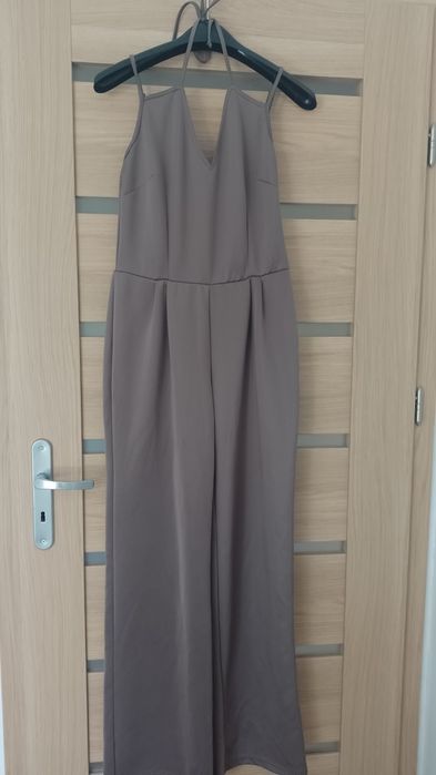 Kombinezon na ramiączkach