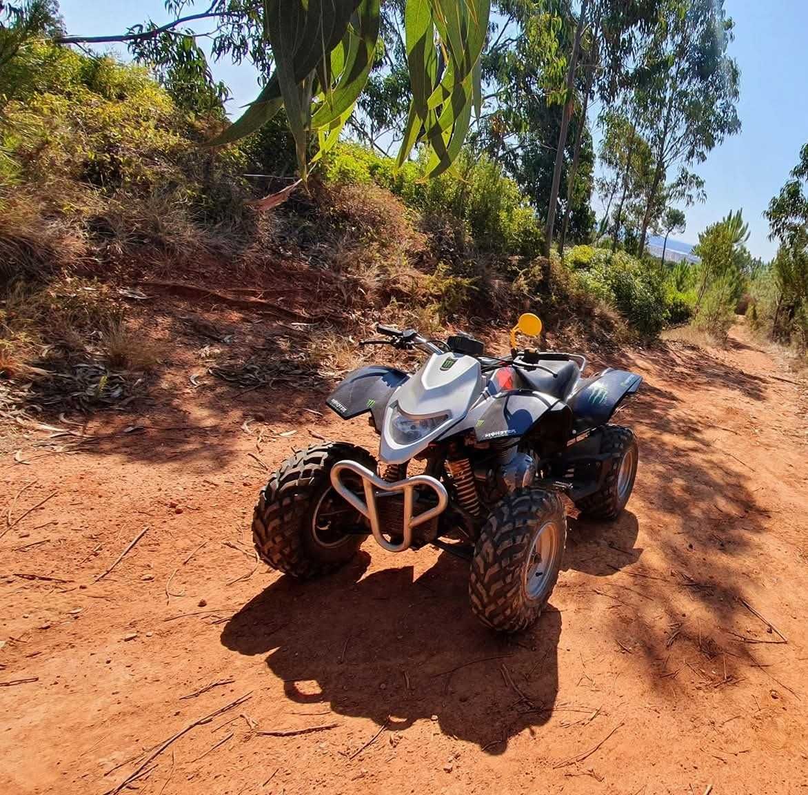 Moto 4 quad Barossa 250