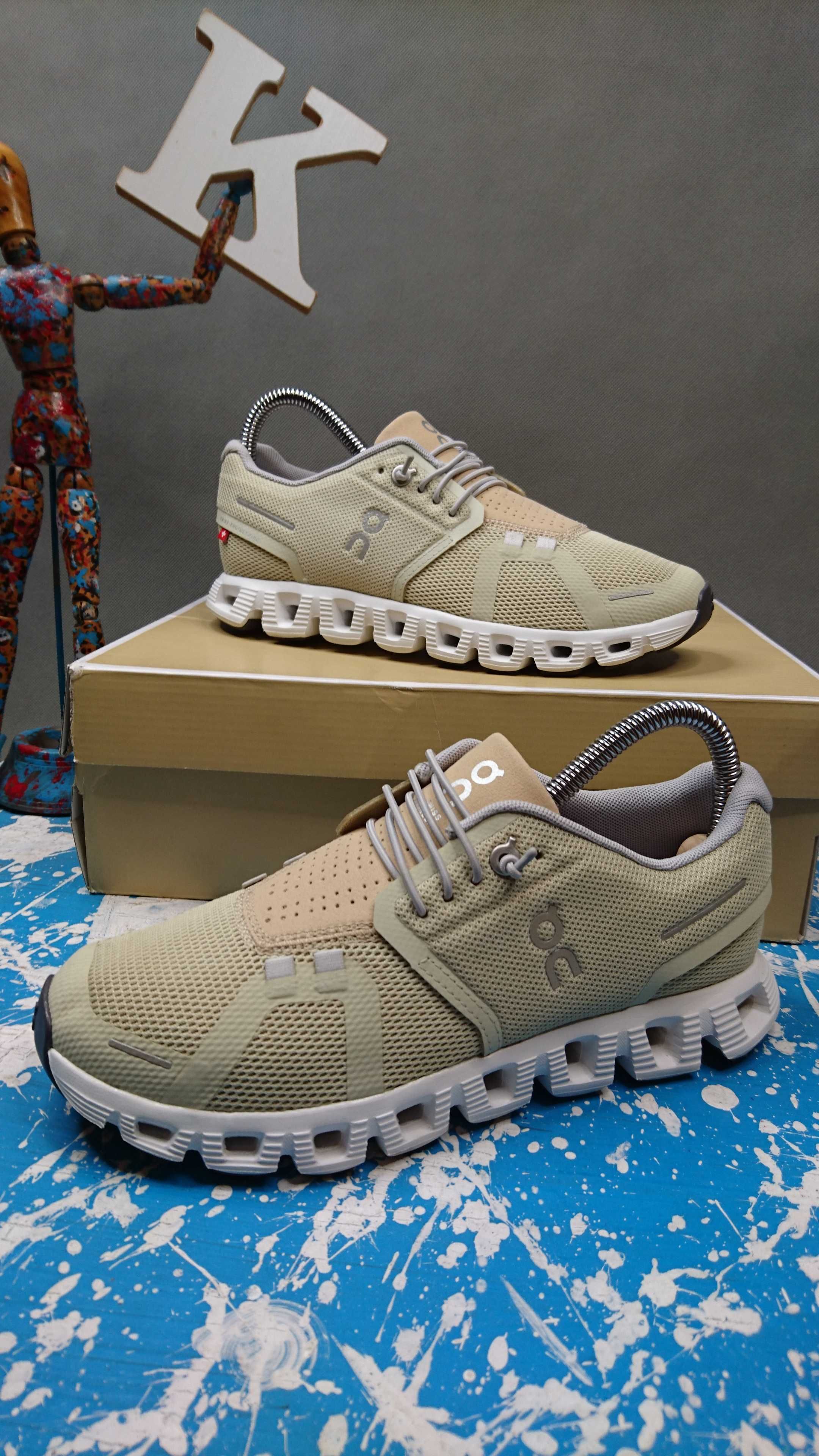 Buty On Running Cluod 5 Chambray Beige White R.37