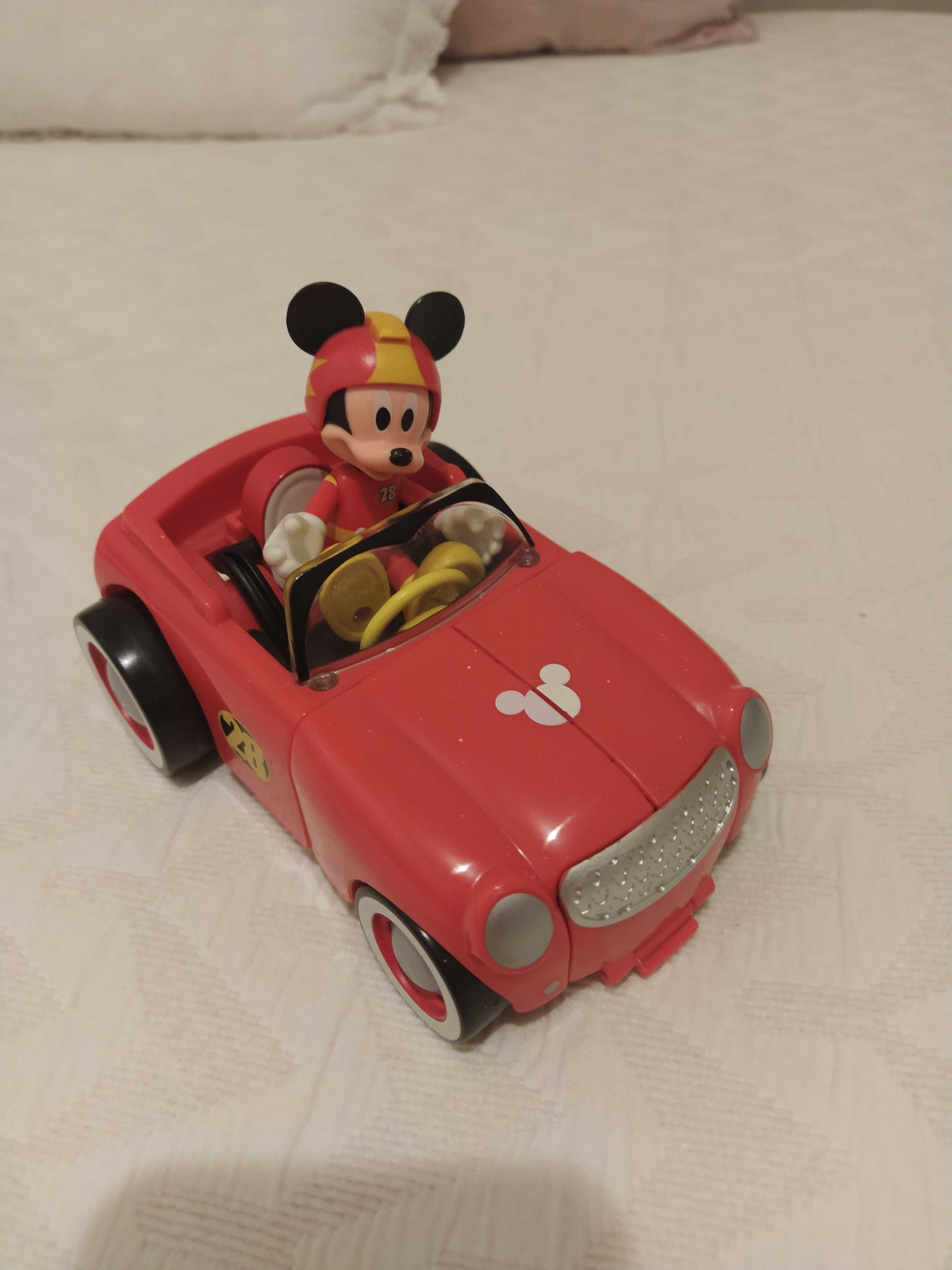 Carro do Mickey Mouse