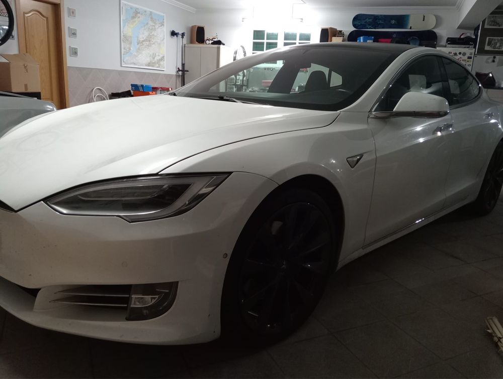 Tesla S P100D versão topo de gama Ludicrous 4WD