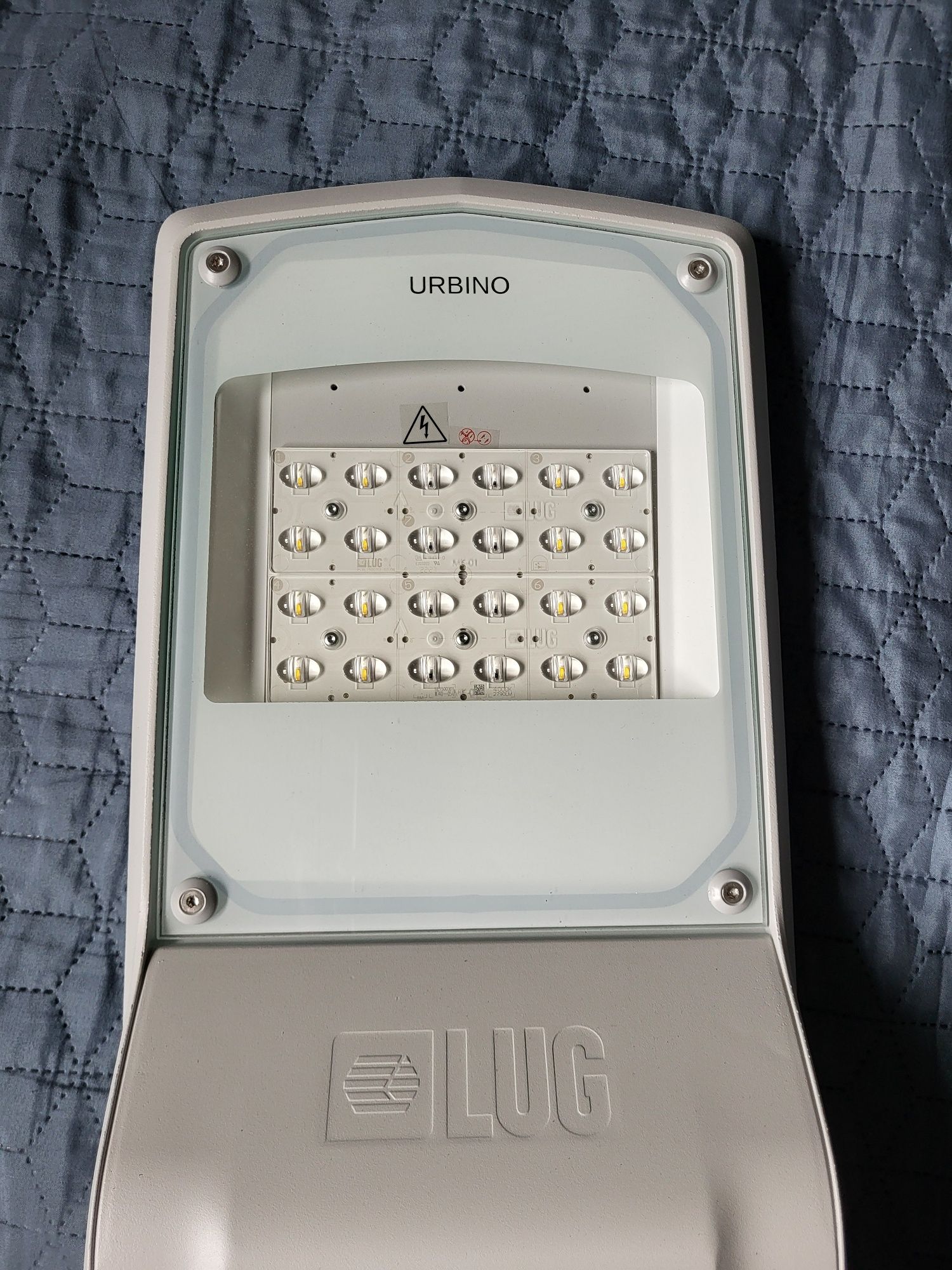 Lampa parkowa, uliczna, Lug Urbino led. 37w. Nowa