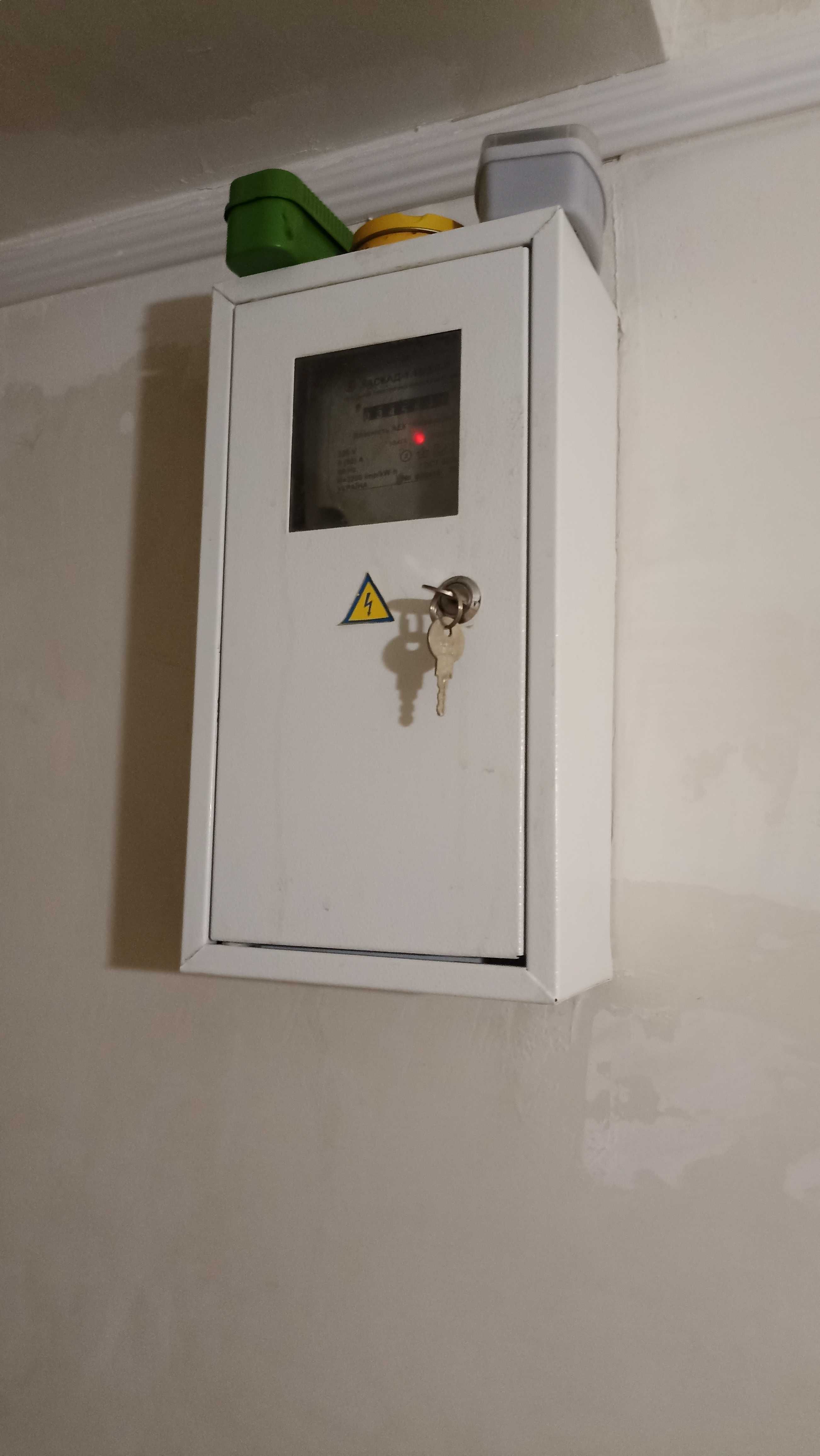 Продаж 2  кімн. квартири на вул . Кибальчича, 8а за 36 500 дол