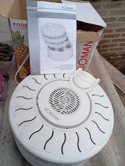 Сушилка для овощей и фруктов BOMANN DR 435 CB