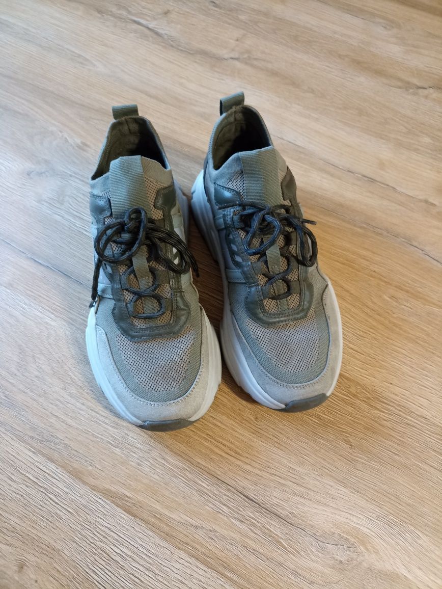 Sneakersy adidasy na wysokiej podeszwie khaki h&m