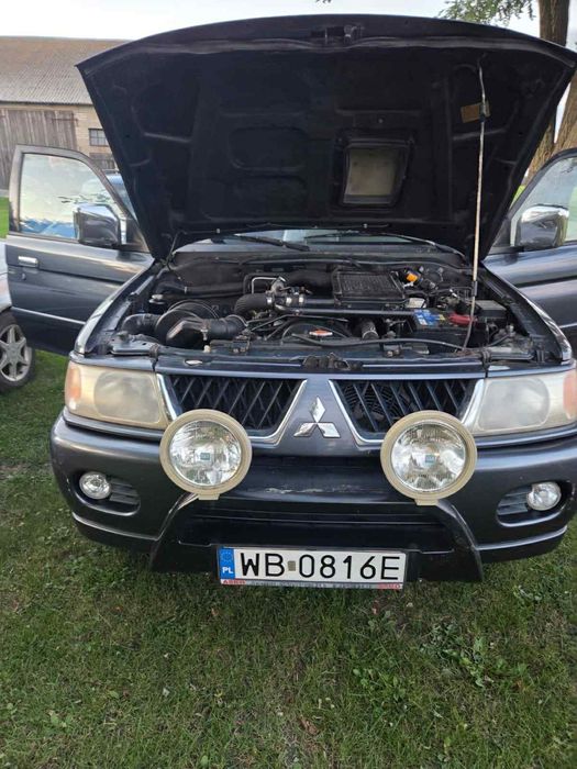 Samochód Mitsubishi Pajero